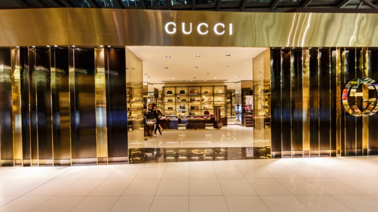 Gucci bắt đầu chấp nhận Bitcoin ở một số cửa hàng
