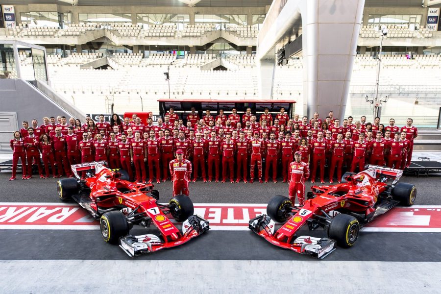 Trò chơi thể thao NFT Ferrari and Velas chủ đề công thức một F1